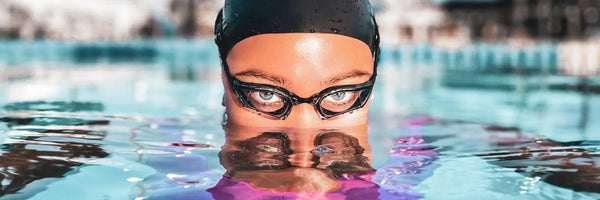 Artistic Swimming: The Aqua Queen on Heels THEMAGIC5