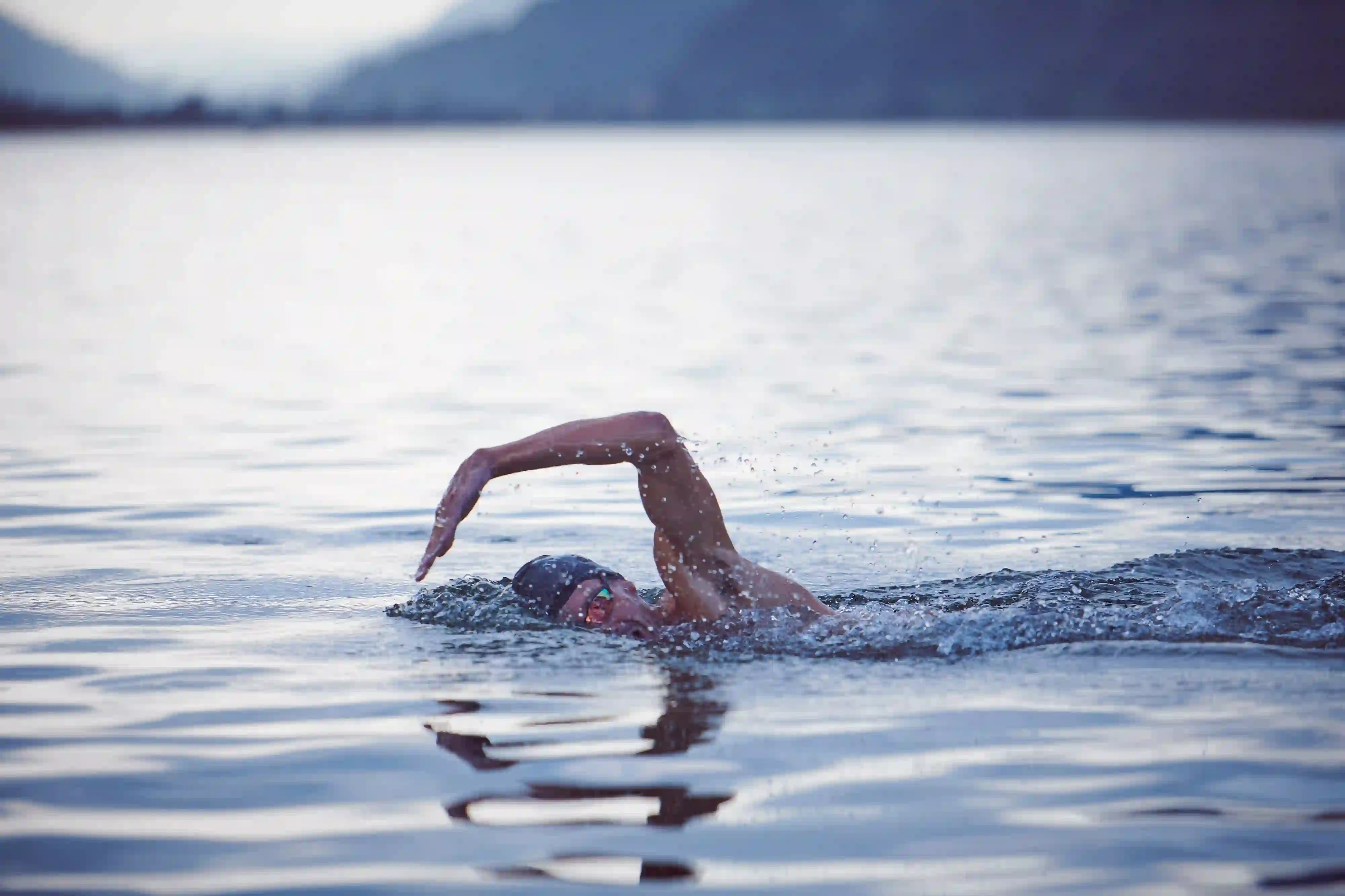 High-Cadence Freestyle: When & How to Increase Stroke Rate in Waves and Packs THEMAGIC5