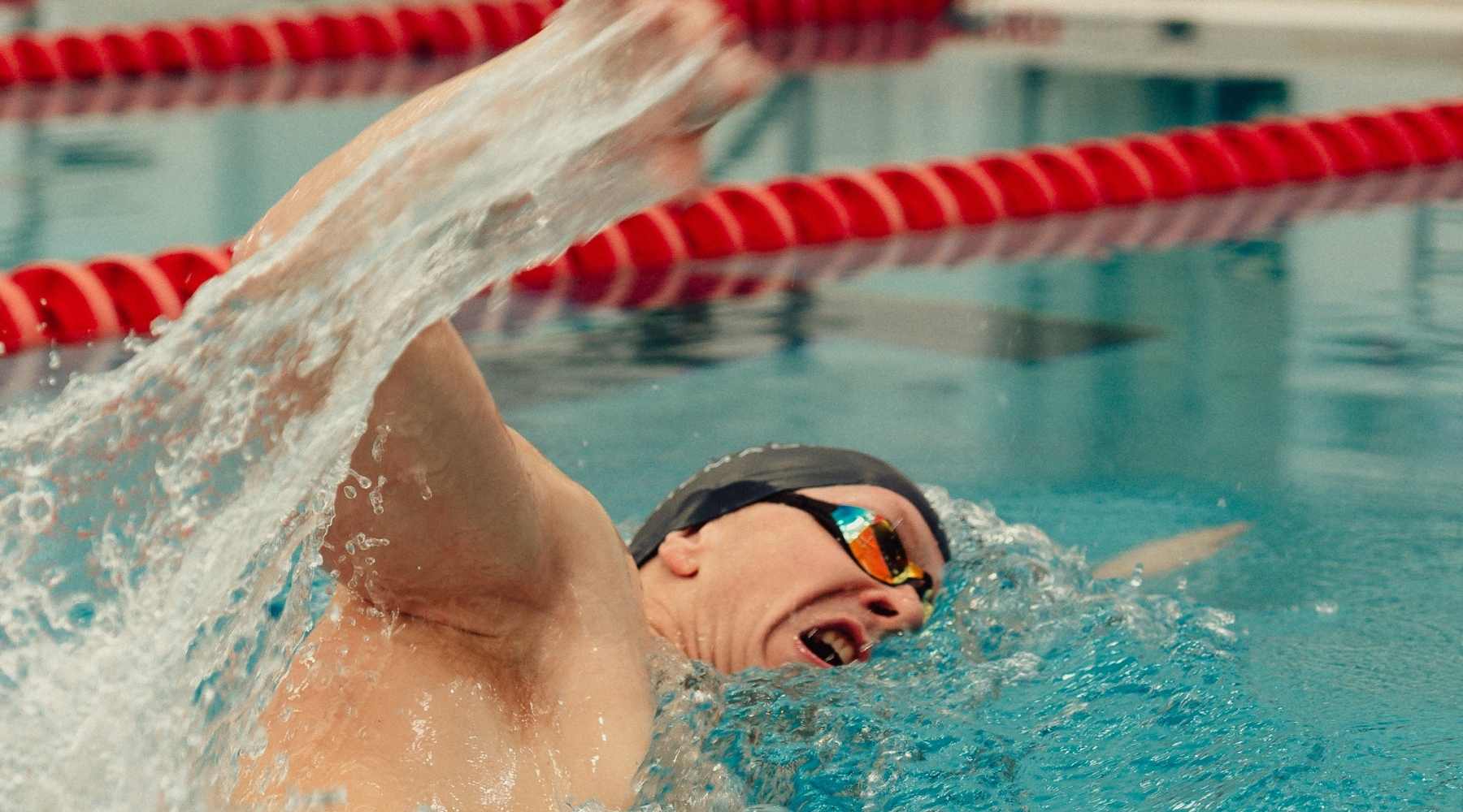 Swimming Exercises: Underwater Stroke Analysis and Freestyle Catch